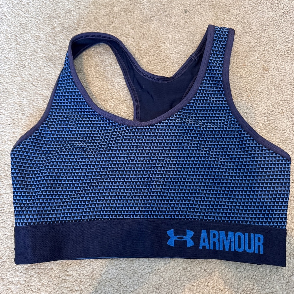 Under Armour size small sports bra